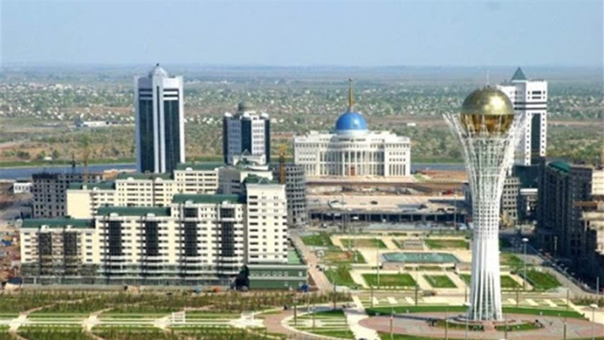 قازاخستان تمنع دخول الإيرانيين في إطار مكافحة فيروس كورونا