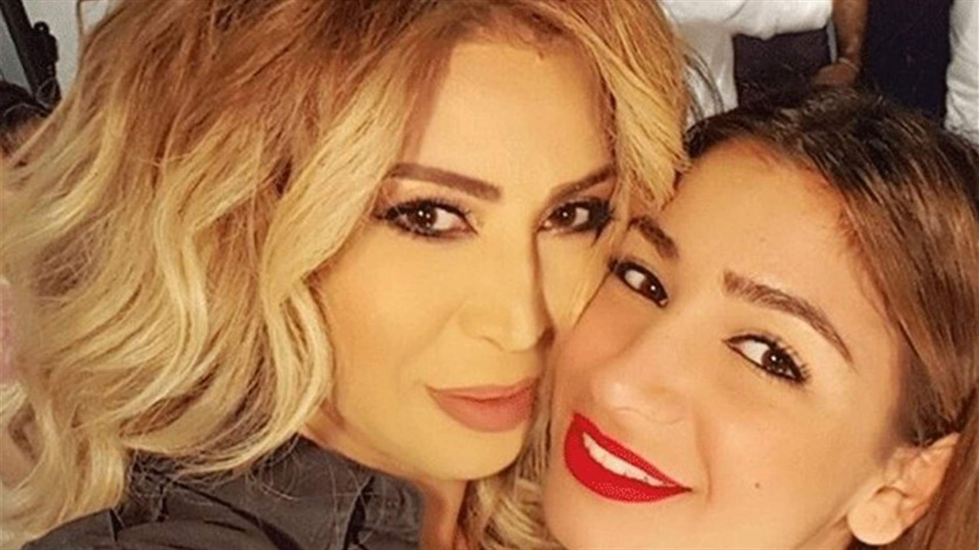 إبنة نوال الزغبي تكشف عن بطنها المسطّح.. ووشمها يلفت الأنظار (صورة)