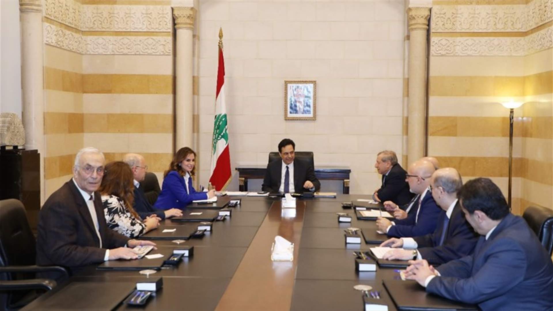 عبد الصمد بحثت مع دياب في المستحقات المالية للمؤسسات الاعلامية