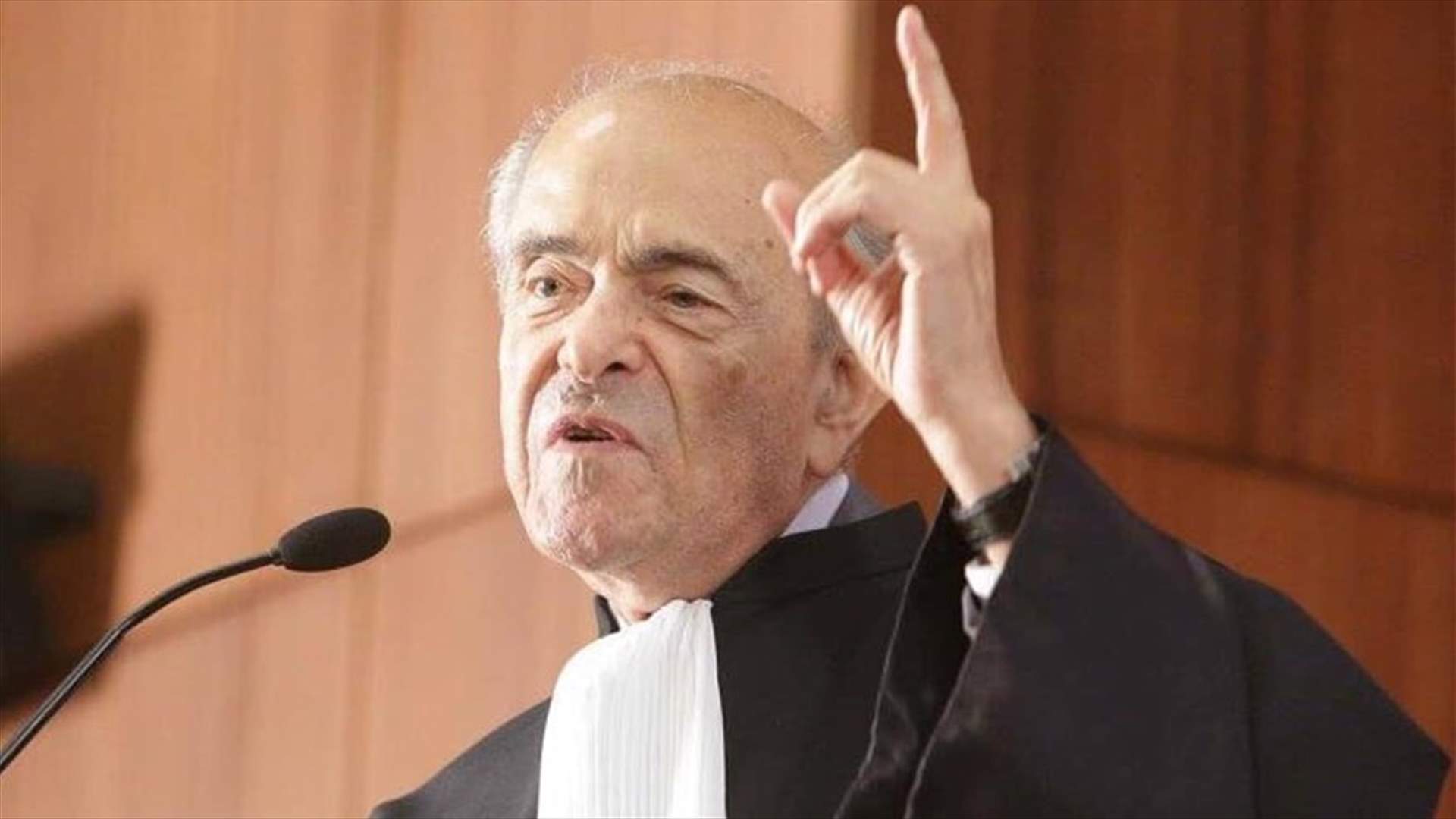 وفاة نقيب المحامين الأسبق عصام كرم