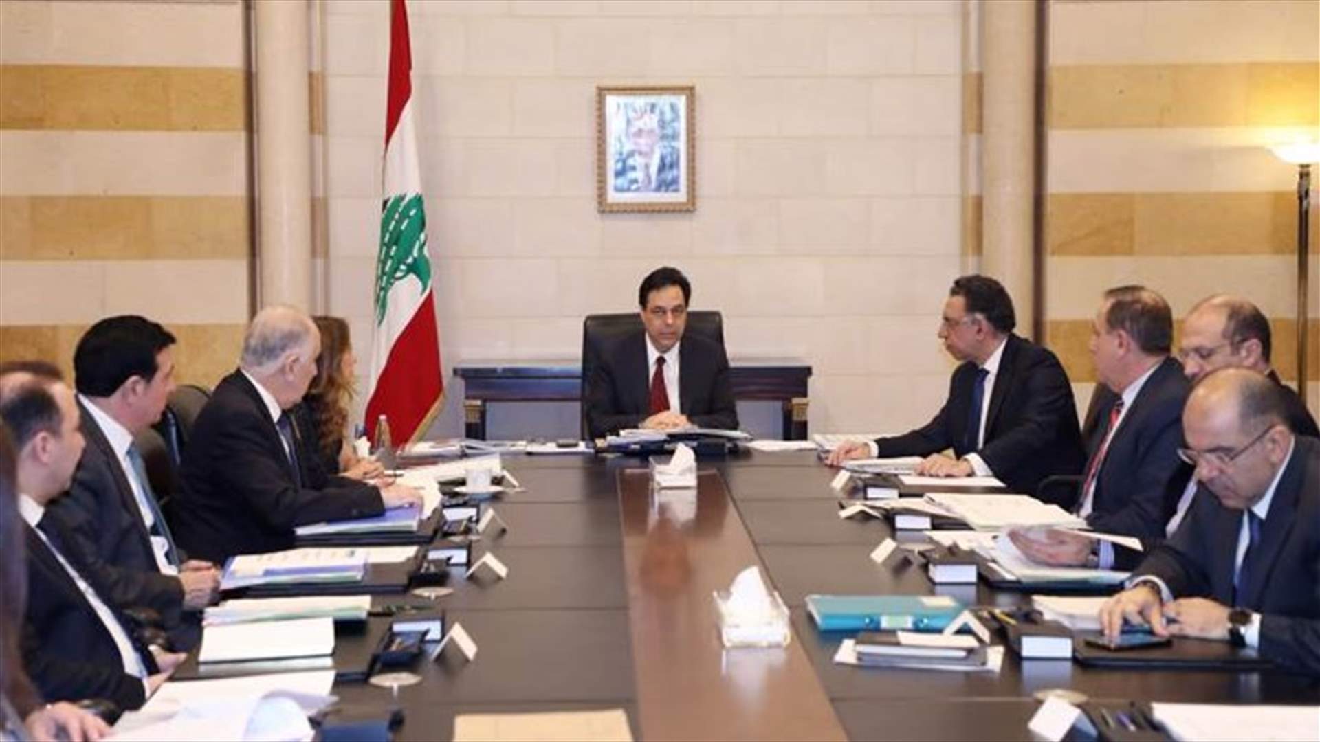 إرباك حكومي إزاء القرار الذي سيتخذه لبنان حول مستحقاته المالية... (الجمهورية)
