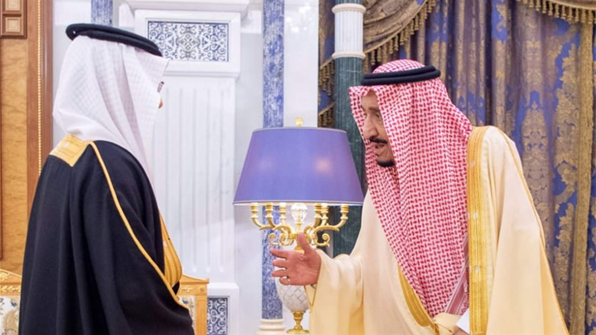 السفيران المعينان لدى أوكرانيا والأوروغواي الشرقية يؤديان القسم أمام الملك سلمان (صور وفيديو)