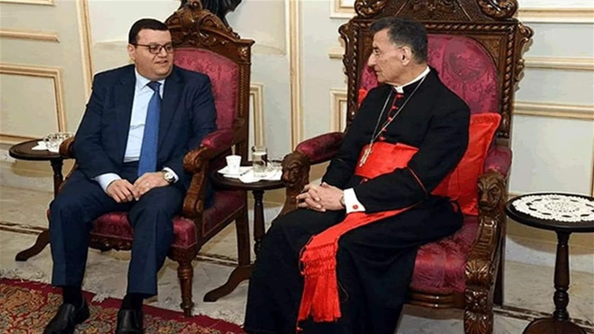 الراعي التقى الريّس موفدًا من جنبلاط