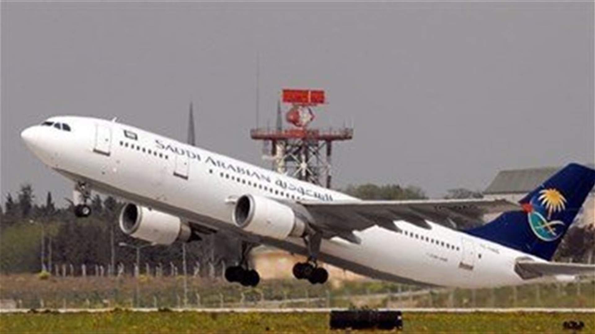 Saudi Arabia widens travel ban; Kuwait reassures citizens