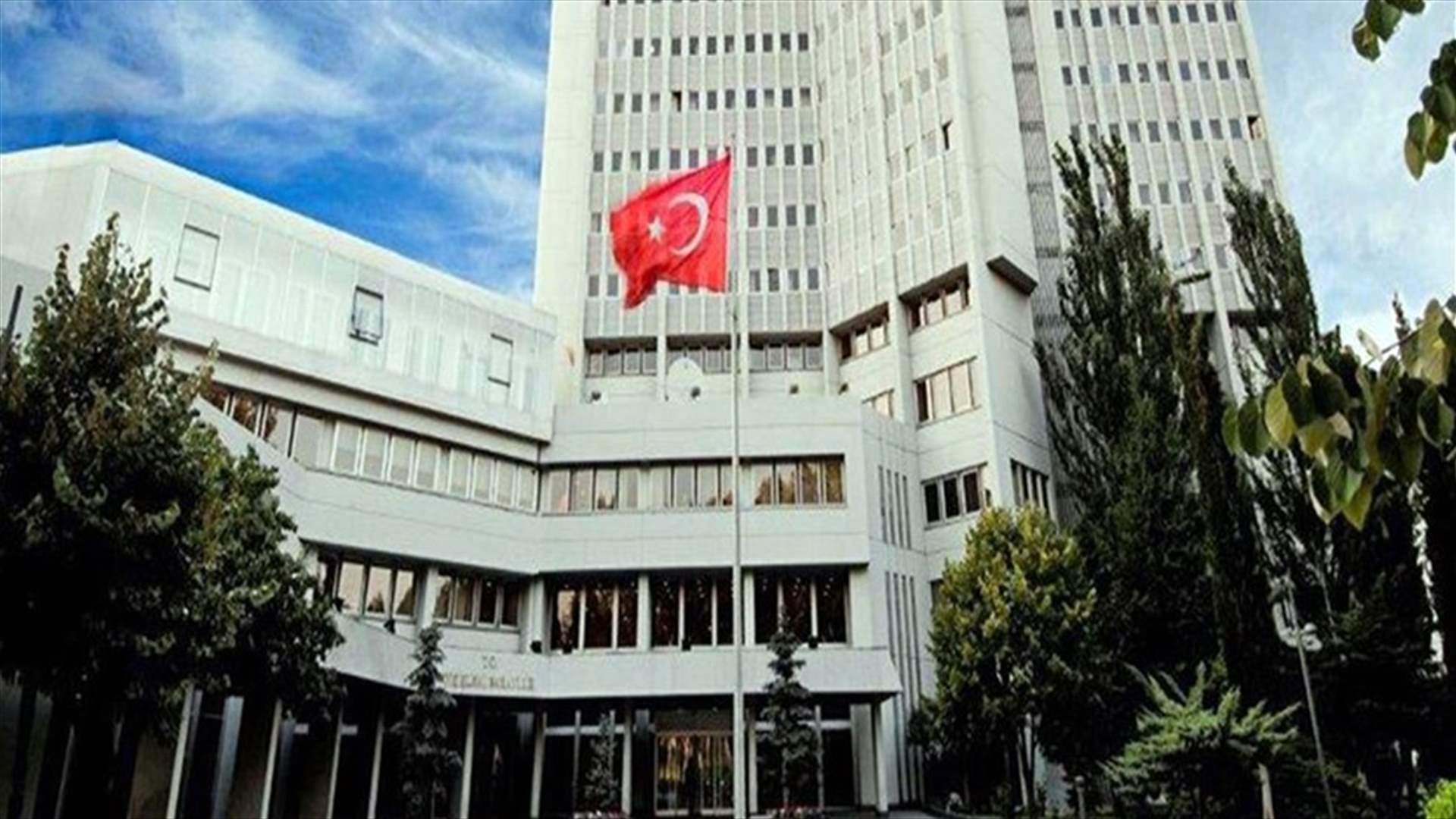 الداخلية التركية تعلن إغلاق صالات الألعاب والمقاهي ودور السينما موقتاً