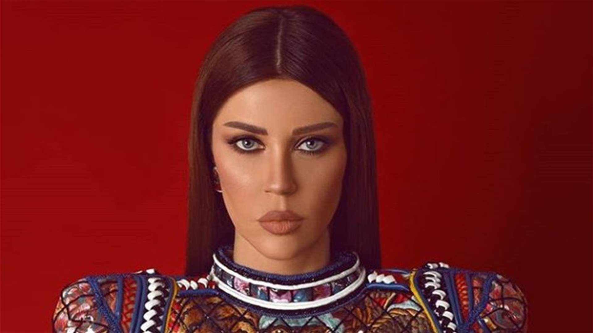 كارلا حداد بملامح وجه مختلفة بعد الحجر المنزلي (فيديو)