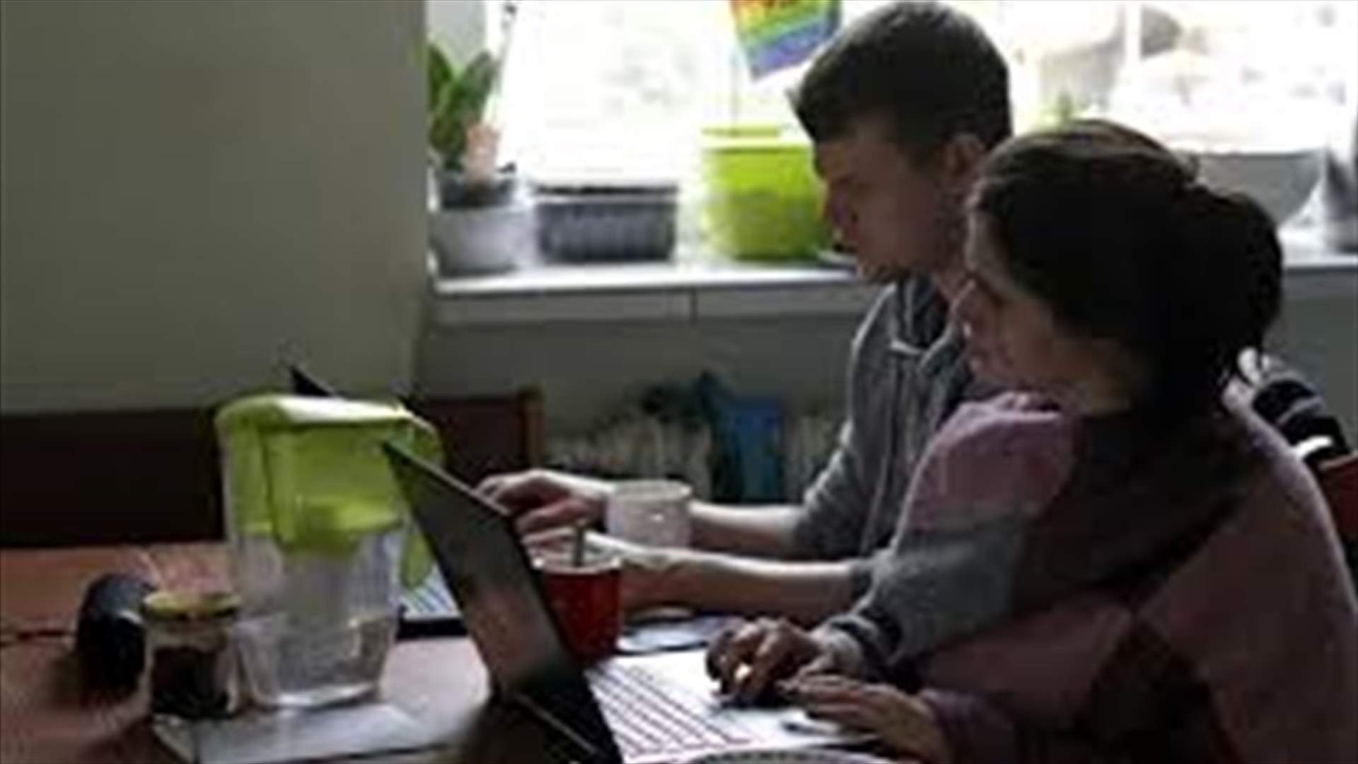 Home work triggers demand jump for chips, laptops and network goods