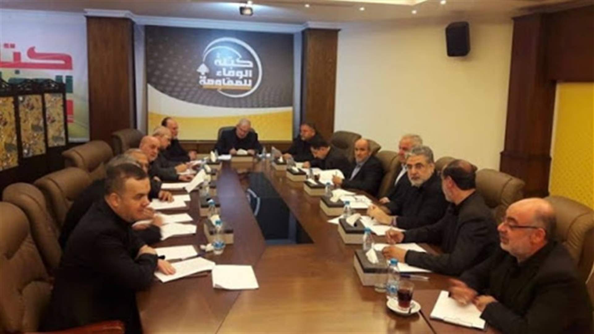 وفد من الوفاء للمقاومة عرض مع رئيس الحكومة ازمة الطلاب والمغتربين في الخارج وموضوع السجناء