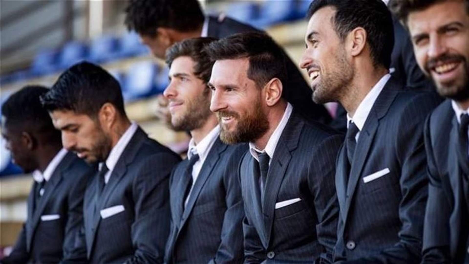 فيروس كورونا يتسبّب في خفض رواتب لاعبي فريق برشلونة