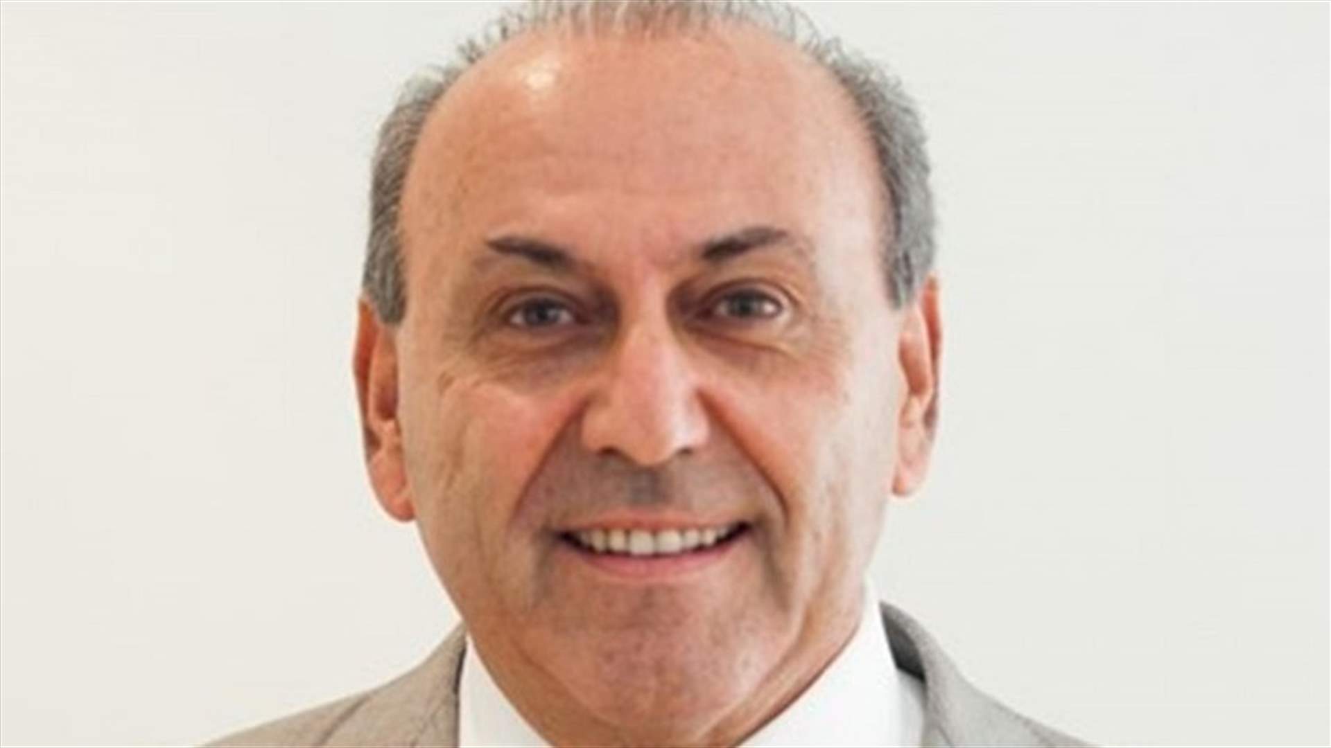 النائب أنيس نصار يضع فندقا بتصرف أهالي منطقة عاليه