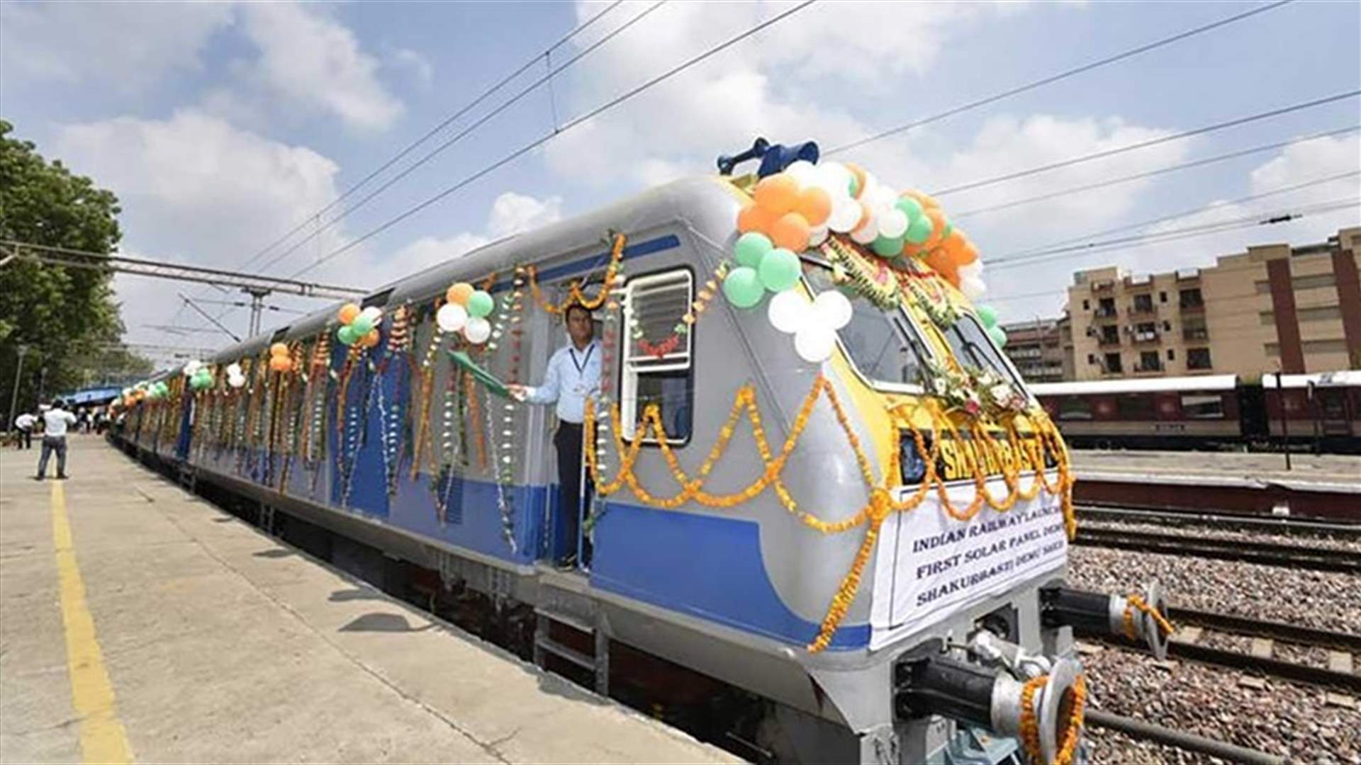 الهند تعتزم تحويل بعض عربات القطارات إلى عنابر عزل للمصابين بكورونا