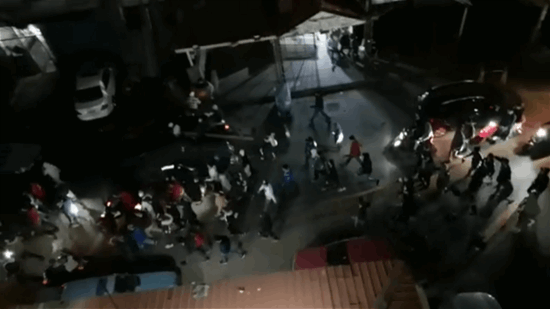 مسيرتان في القبة وجبل محسن: "الموت بالكورونا أهون من الموت بالجوع" (فيديو)
