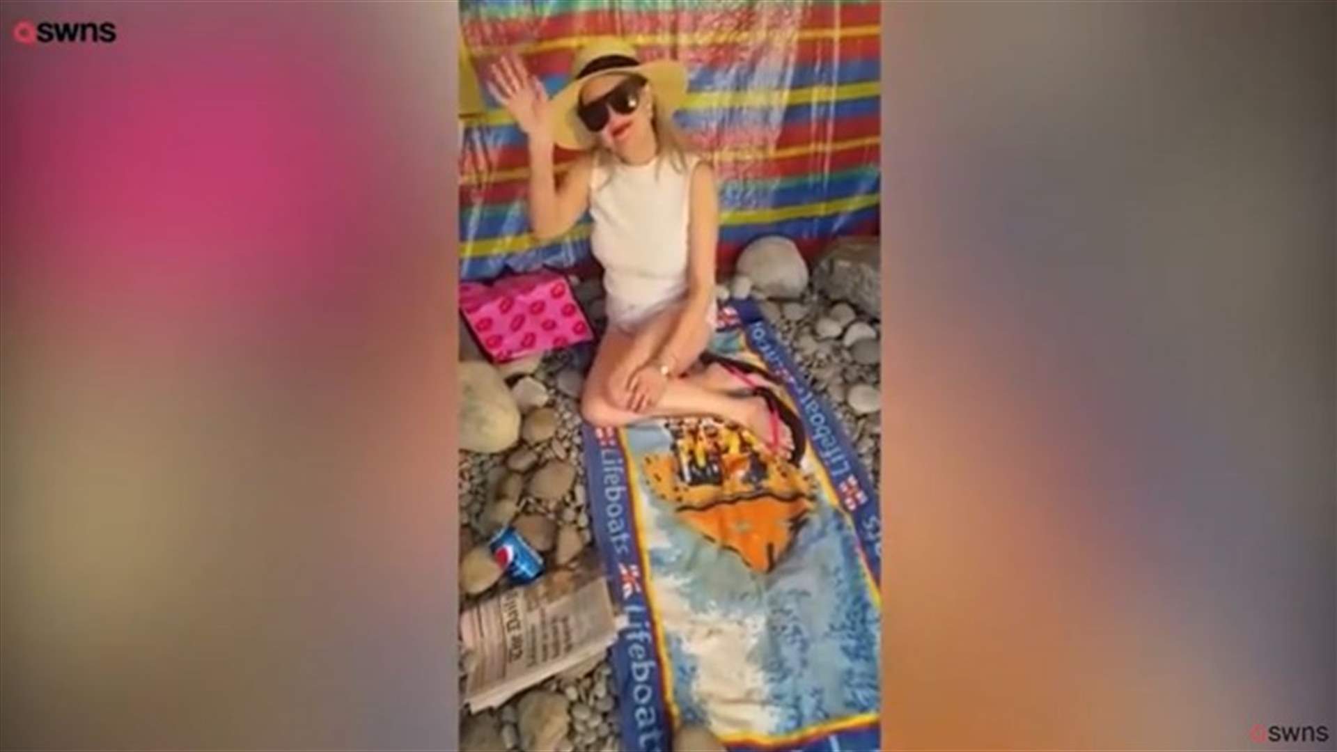 بعد إلغاء رحلاتهم بسبب كورونا... سياح يجدون طريقة طريفة للسفر رغم الحجر الصحي (فيديو)