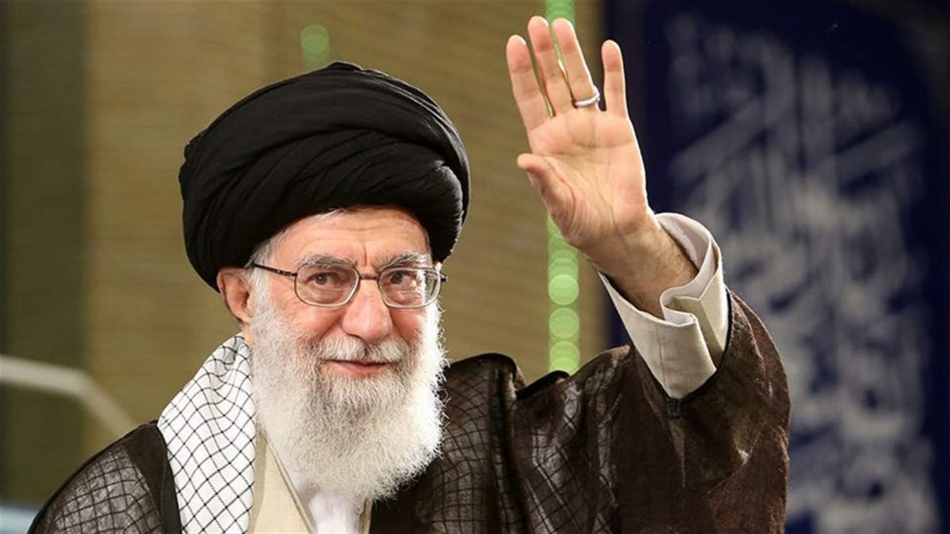 خامنئي يدعو إلى تجنّب التجمّعات خلال شهر رمضان
