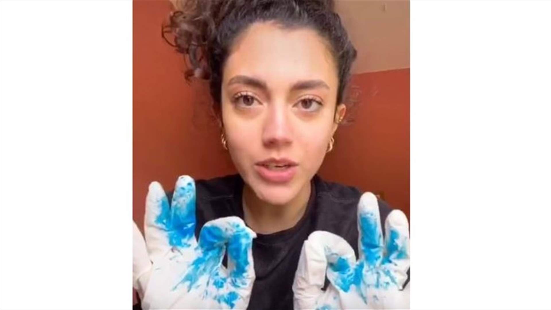 ستيفاني عطالله تشرح سرعة انتشار الجراثيم حتى مع ارتداء القفازات بطرافة (فيديو)