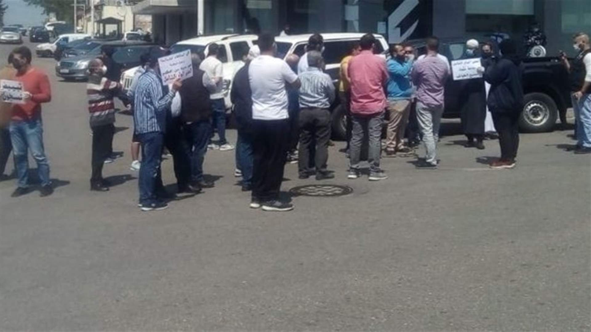 اعتصام لاهالي الموقوفين في عبرا للمطالبة بإقرار العفو العام