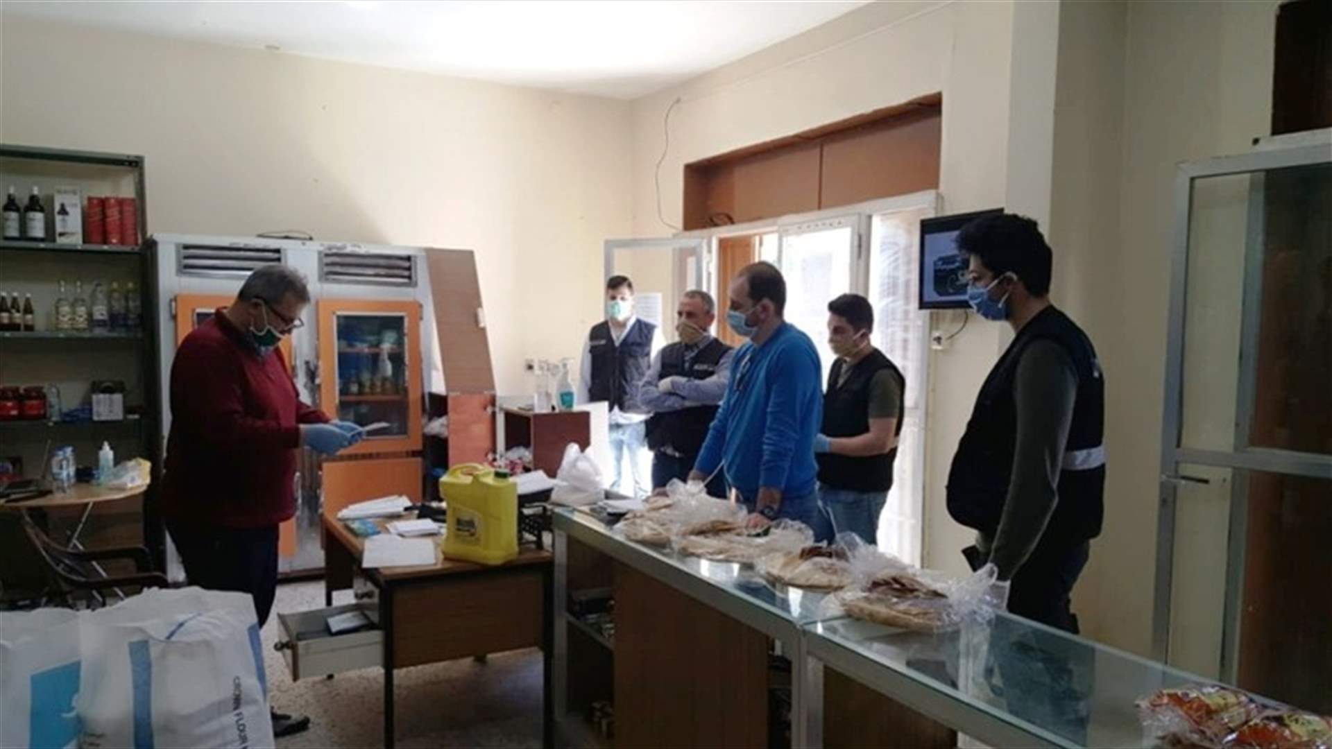 مفتشو حماية المستهلك جالوا على المحال التجارية في رحبة