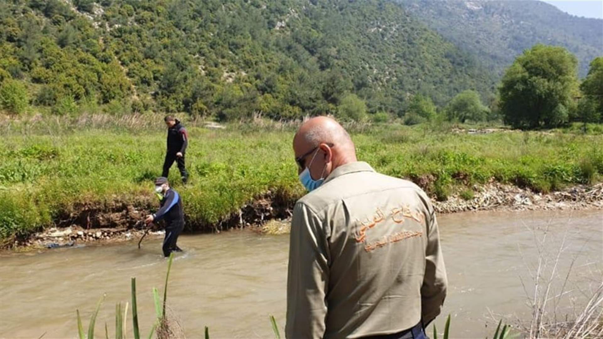 العثور على جثة الطفلة المفقودة منذ أمس على ضفاف نهر البارد... والبحث مستمر عن شقيقها (صور)