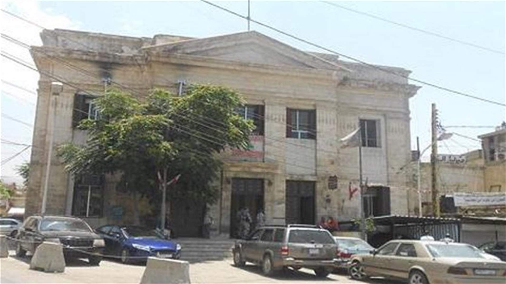 فوضى أمام نفوس الهرمل للحصول على إخراجات قيد مطلوبة للمساعدات