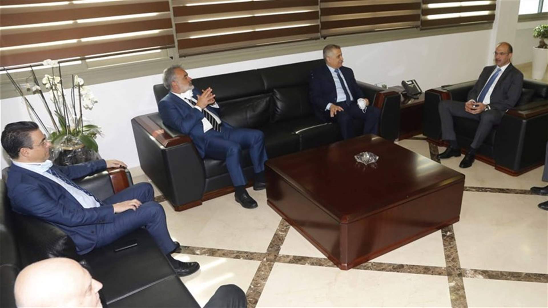 وزير الصحة عرض مع نواب استكمال بناء مستشفى الكرنتينا