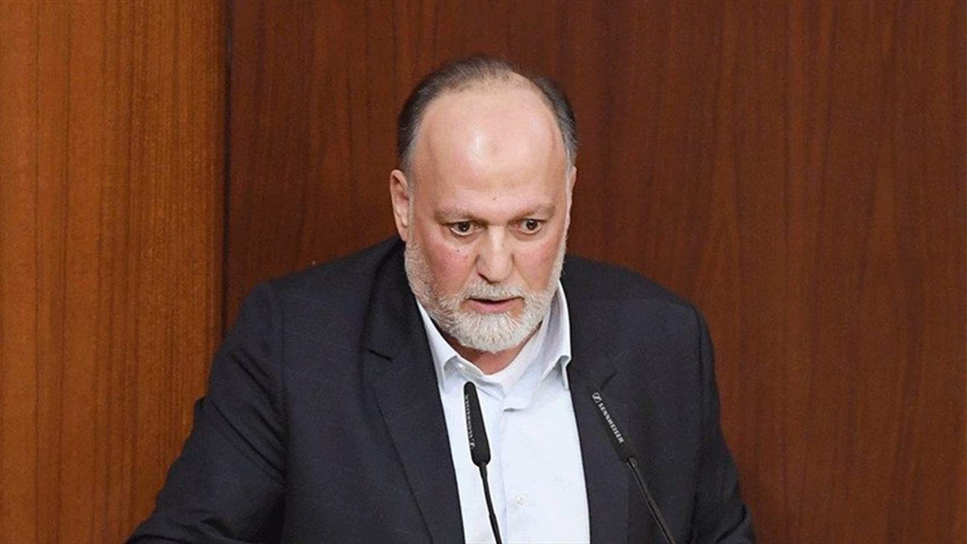 استقالة عمار من عضوية المجلس الأعلى لمحاكمة الرؤساء والوزراء