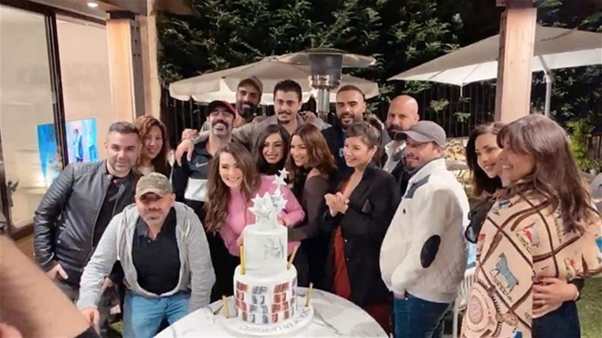 جوزيف عطية ونجوم مسلسل "الساحر" بضيافة ستيفاني صليبا لمتابعة الحلقة الأولى (فيديو)