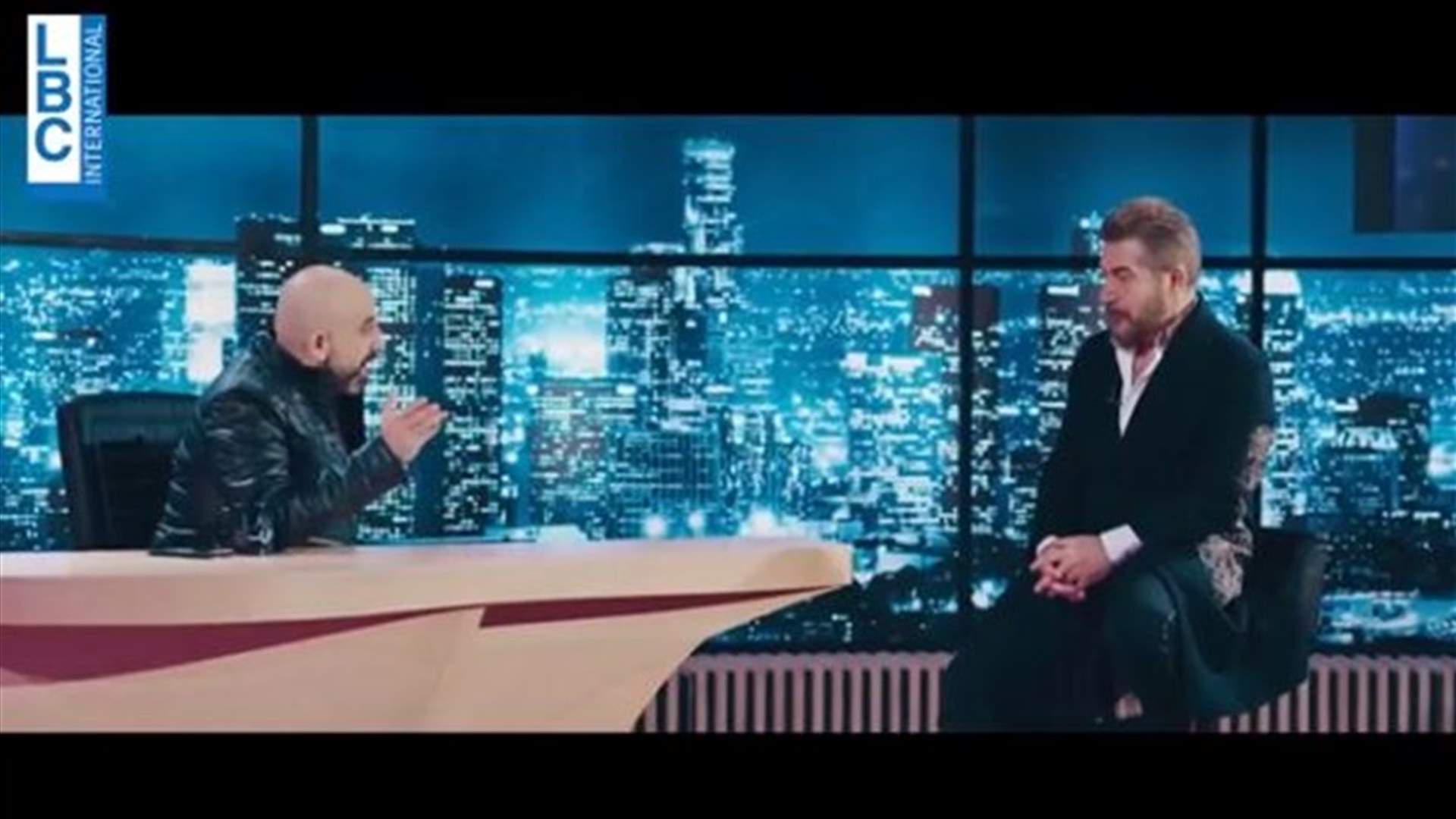 إطلالة مميزة لهشام حداد في الحلقة الأولى من مسلسل "الساحر" (فيديو)