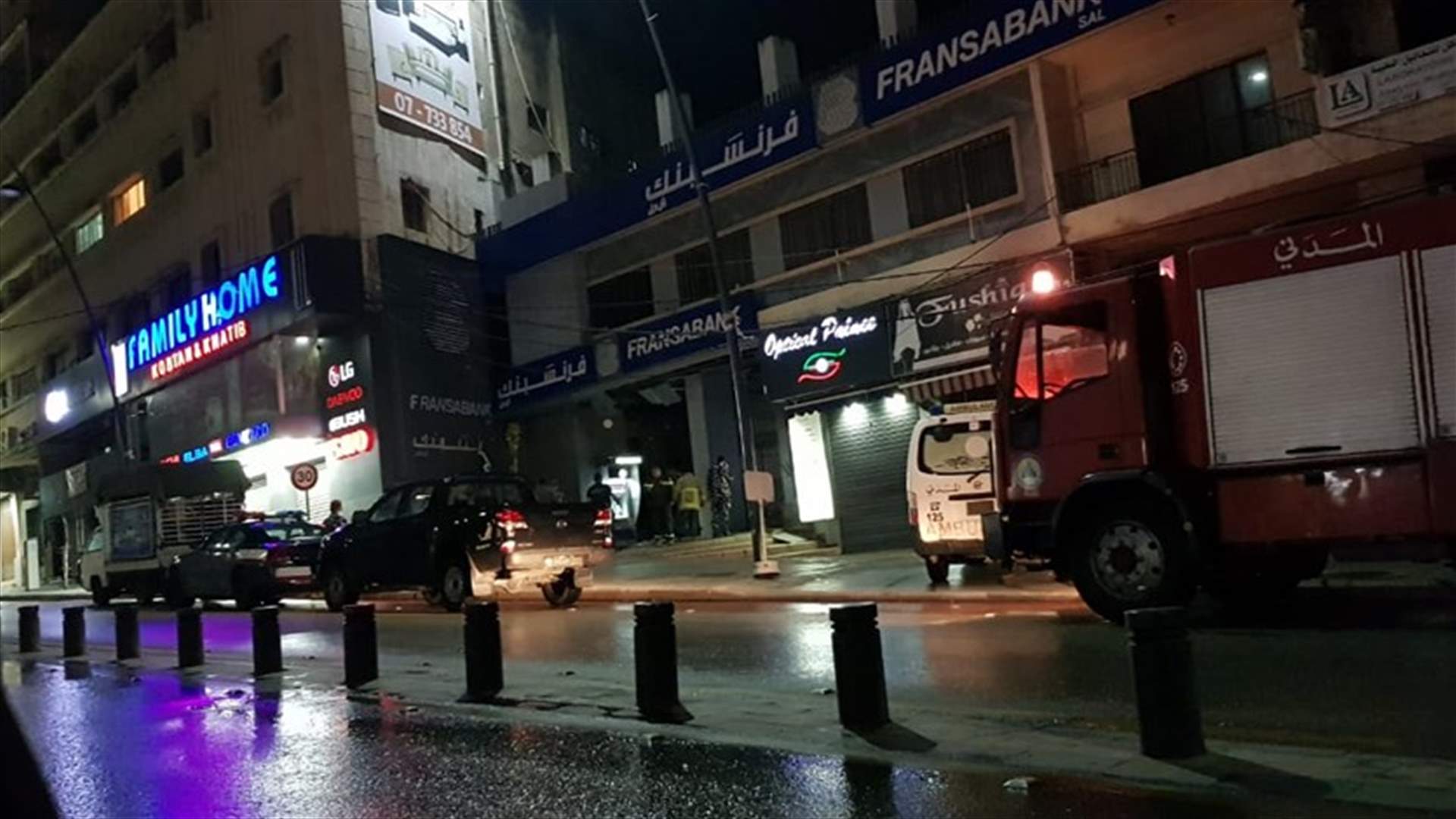 إلقاء عبوة ناسفة باتجاه مصرف "فرنسبنك" في صيدا (صور)