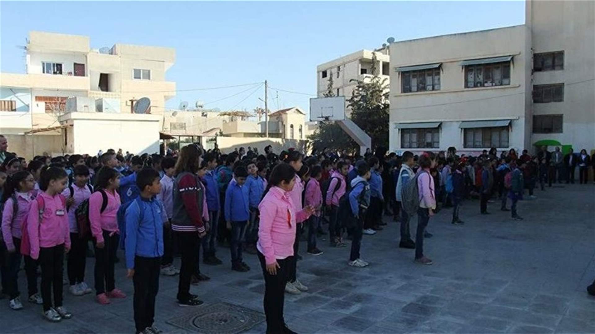 سوريا.... ترفيع جميع الطلاب الى الصف الأعلى ما عدا طلاب الشهادات الرسمية