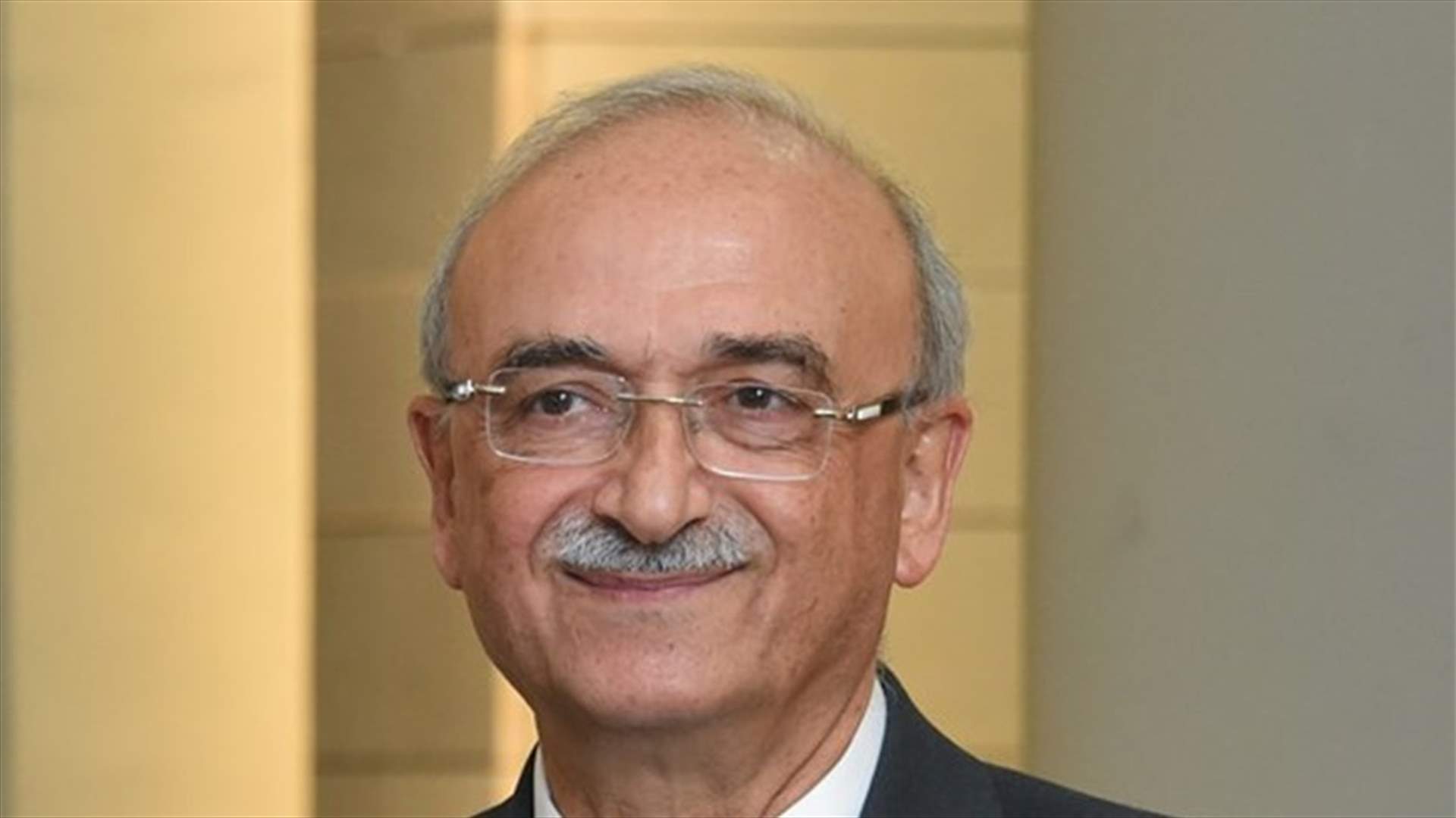 البروفسور ميشال معوض رئيسا للجامعة اللبنانية الاميركية