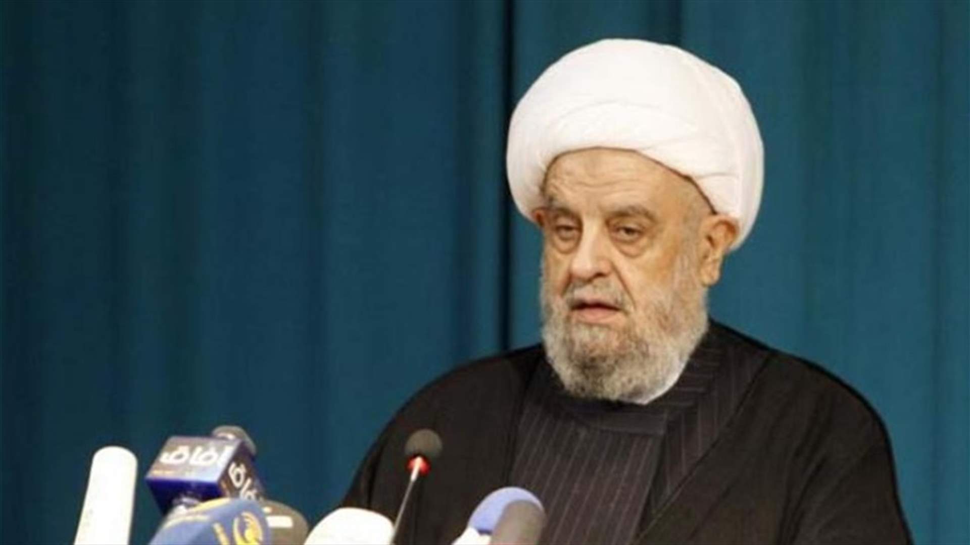 قبلان حذر من الفتنة المندسة: الجيش سياج الوطن وضمانه واستقراره