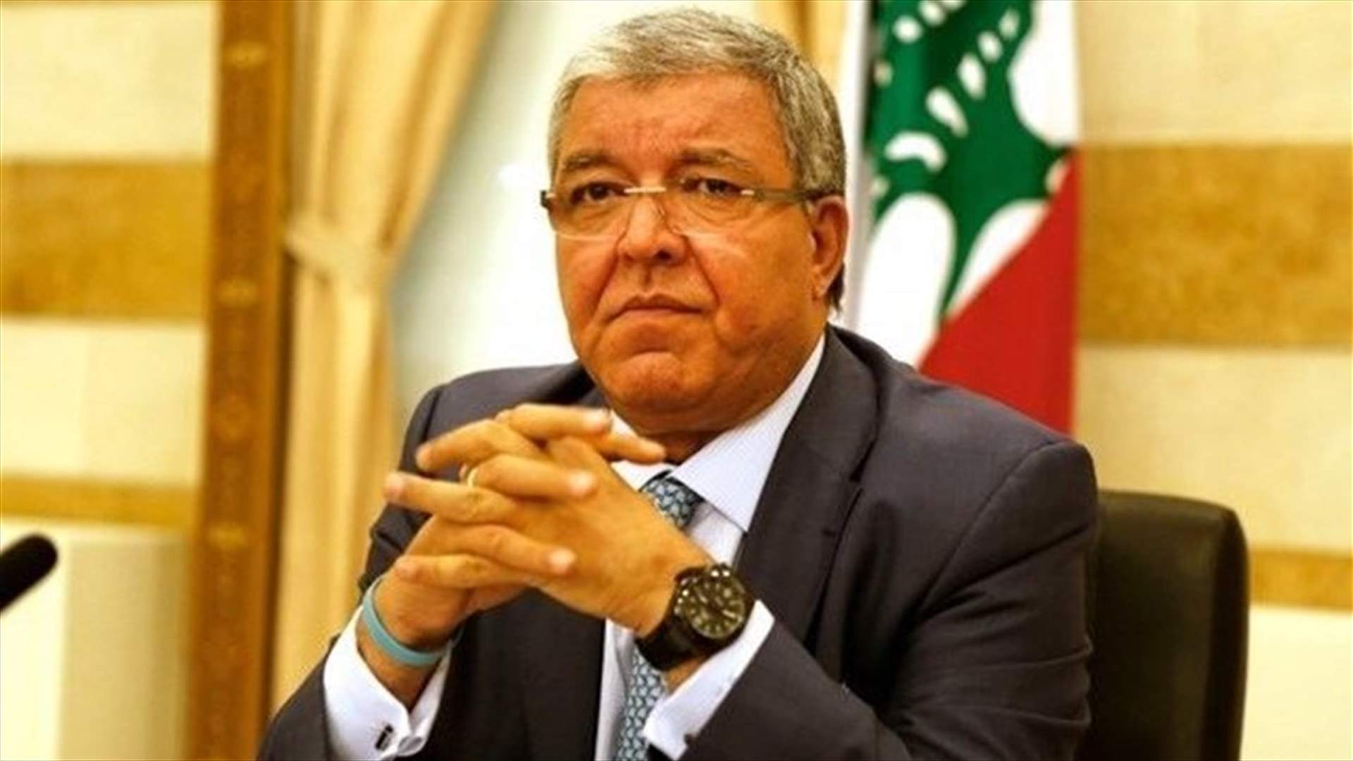 المشنوق: الحكومة  تحضّر خطّة كيدية وبوليسية...و"معلّمه الصغير" لدياب هو باسيل