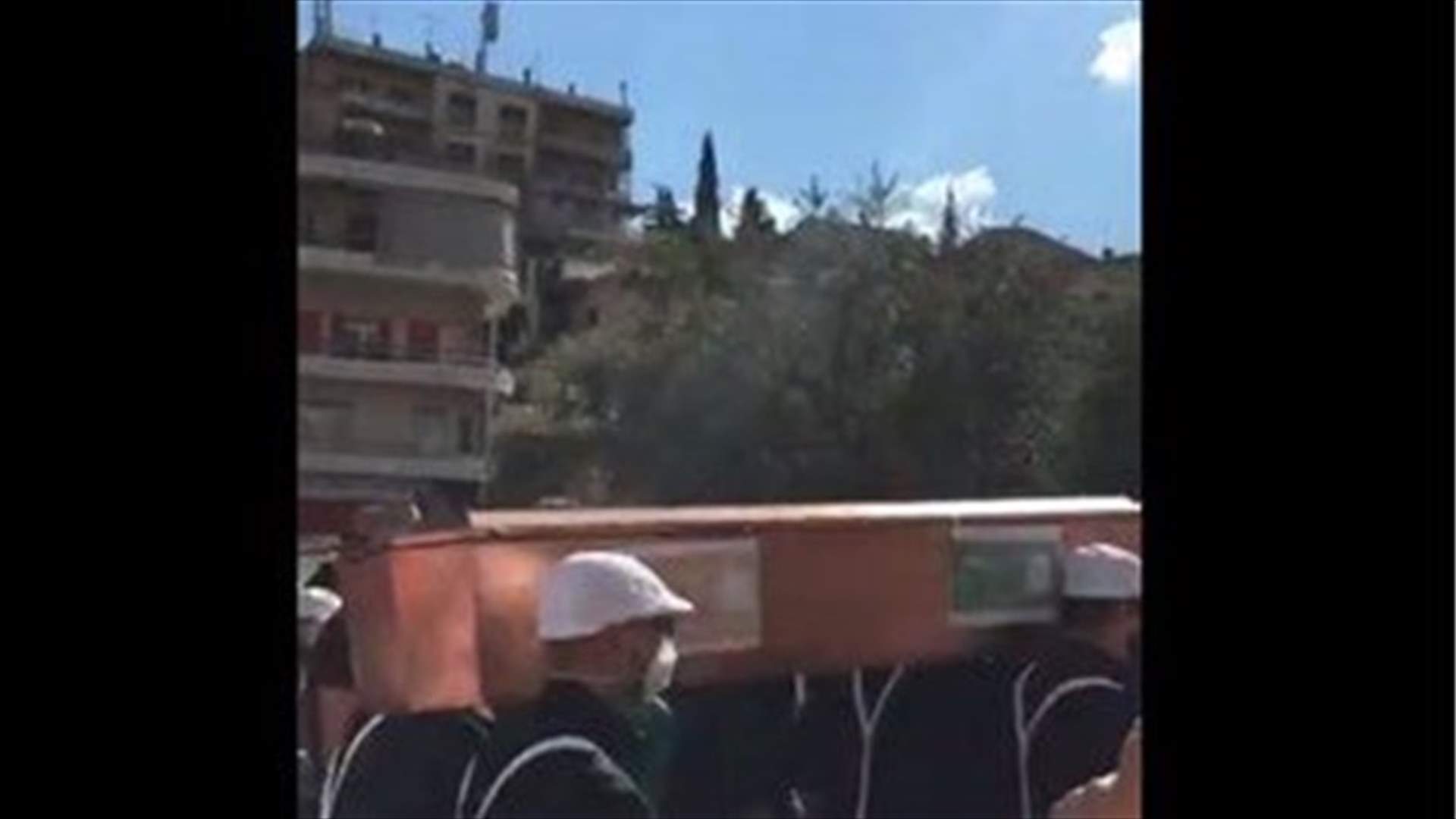 Protesters in Zahle hold funeral for Lebanese Lira – [VIDEO]