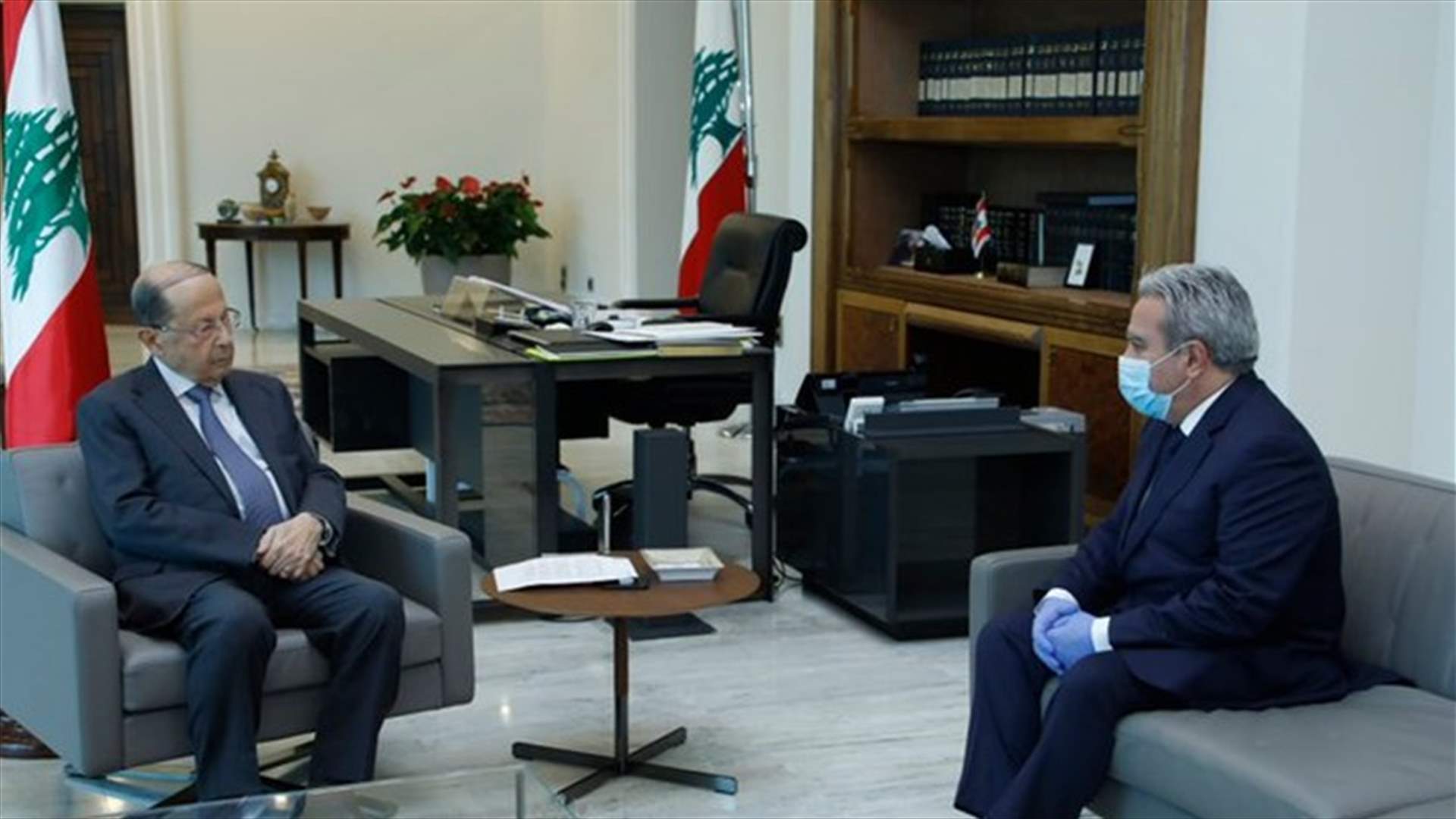 الرئيس عون عرض مع المشرفية المشاكل التي يعاني منها القطاع السياحي