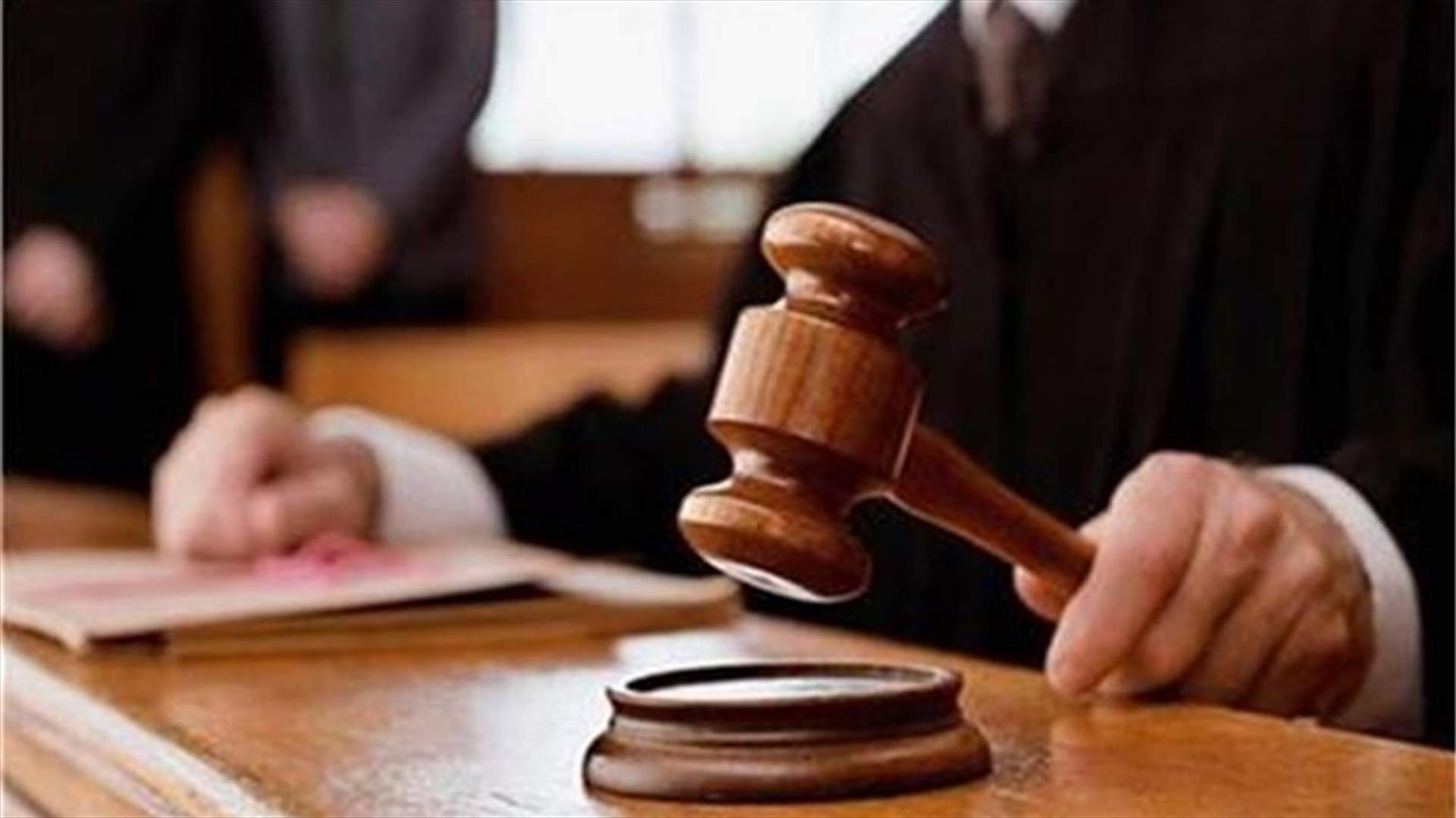 الادعاء على 6 أشخاص بجرم إحراق آليات عسكرية في طرابلس والمس بالسمعة العسكرية