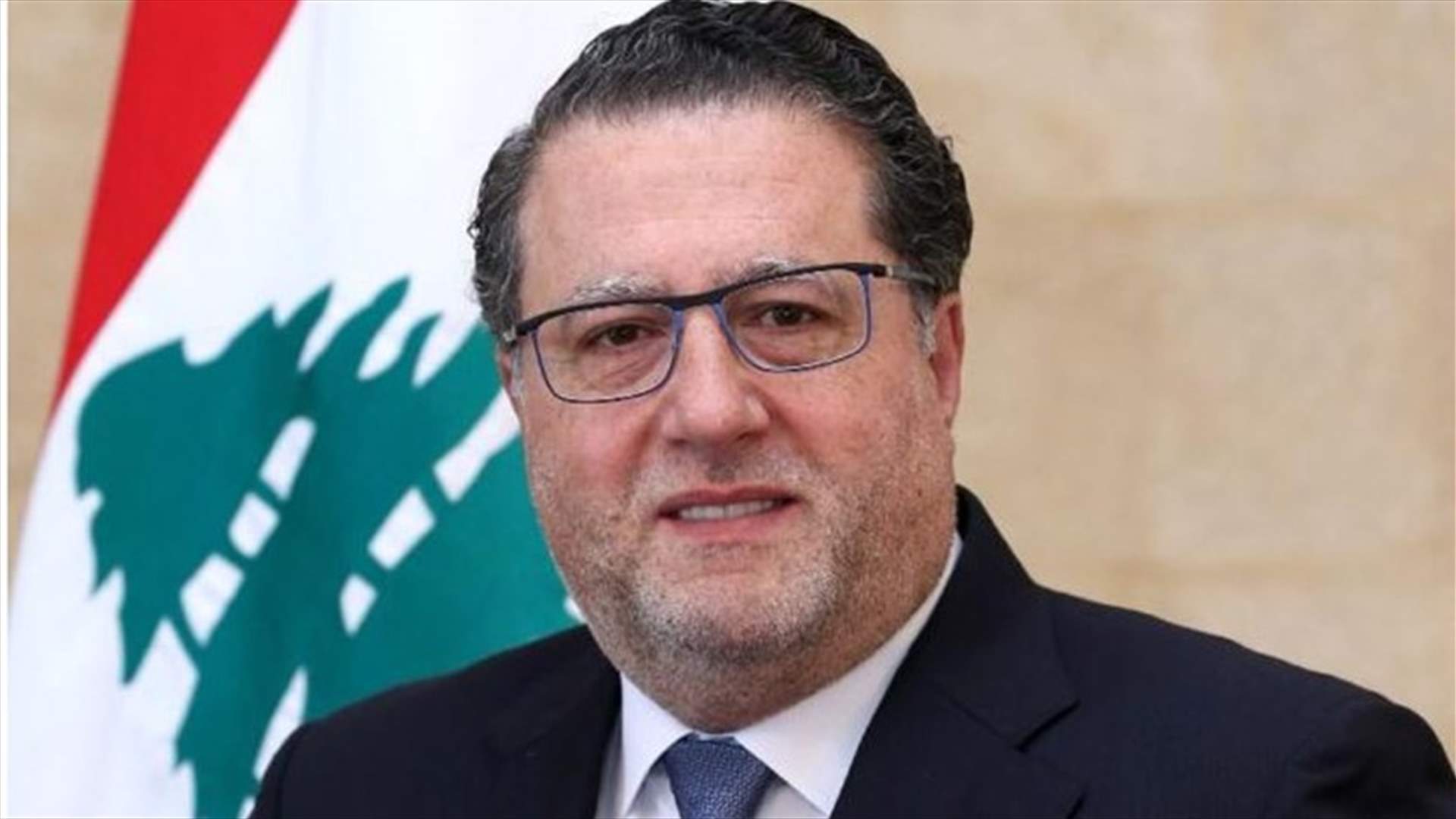 شقير: مهلة الثلاثة أشهر لإعداد دفتر شروط لإطلاق مناقصة عالمية لتلزيم إدارة شركتي الخلوي يخفي نية لإبقاء القطاع تحت إدارة الدولة
