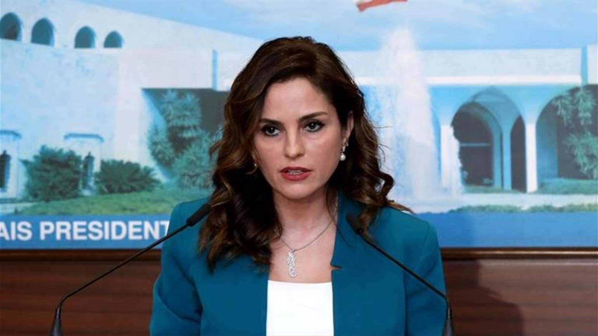 عبد الصمد نفت شائعة تقاضيها راتبين: خطة الحكومة قابلة للتعديل واعتمدنا آلية شفافة لتعيينات تلفزيون لبنان