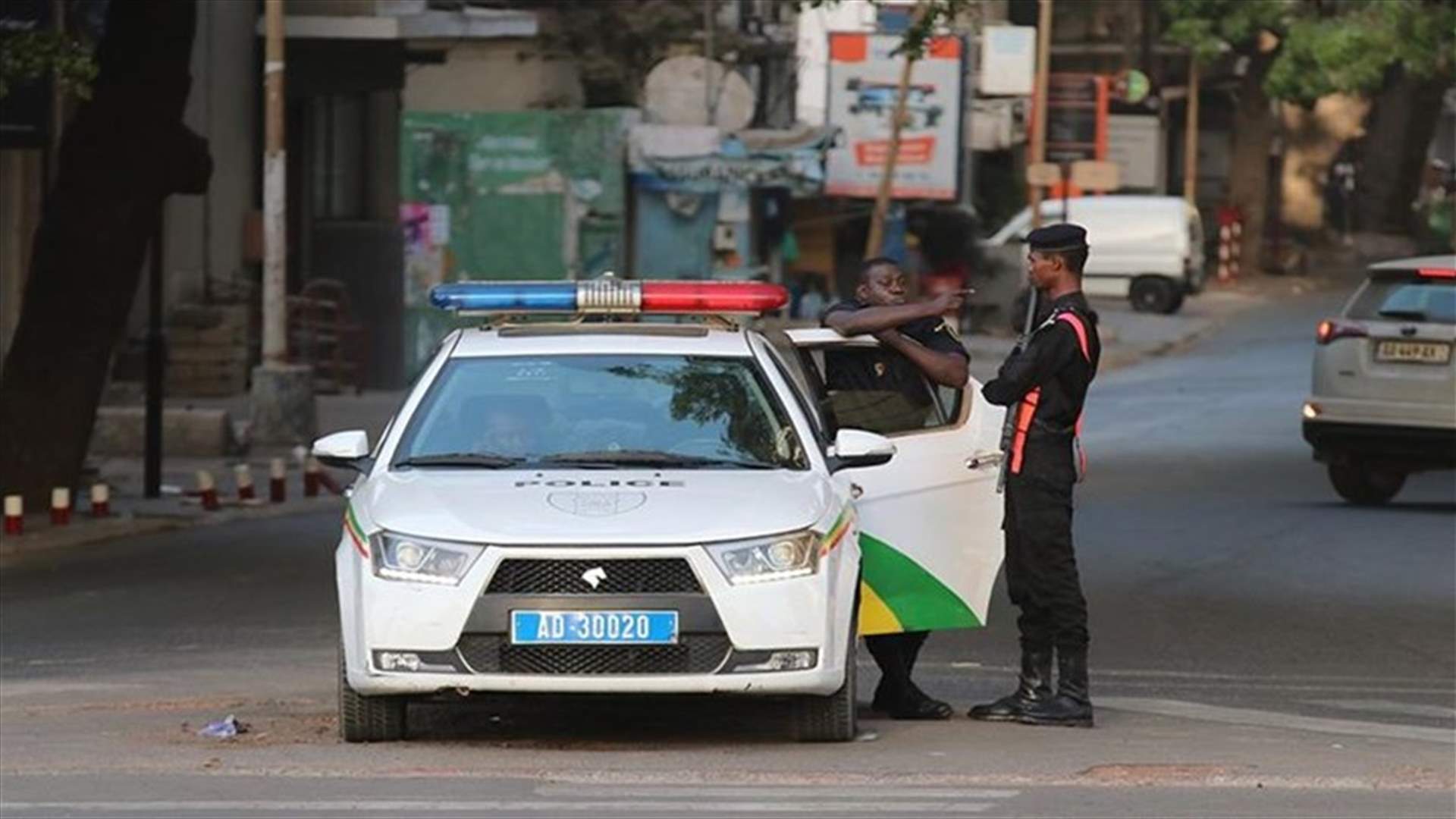 مالي ترفع حظر التجول وتفرض وضع الكمامات في الأماكن العامة
