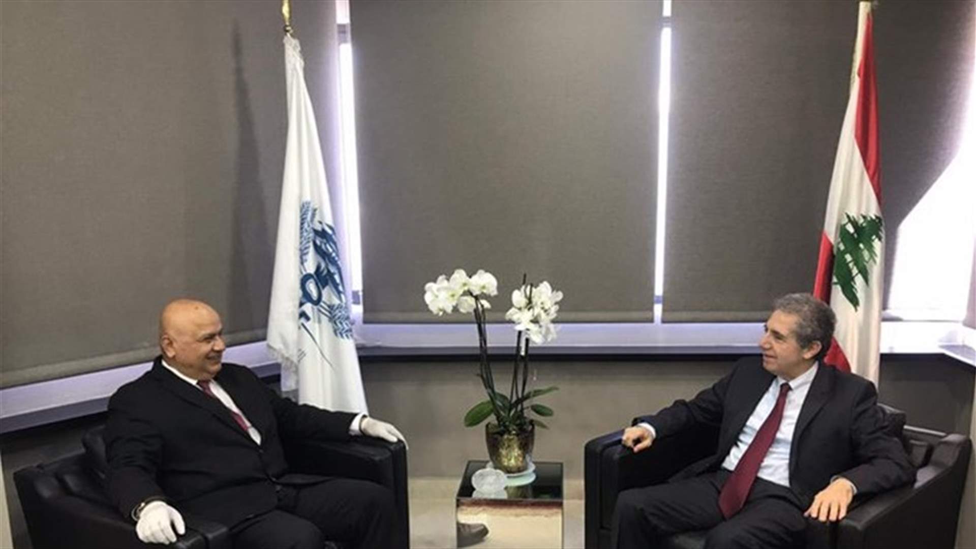 وزني اجتمع بالمدير الإقليمي لدائرة المشرق في البنك الدولي والتقى سفير اليابان في لبنان... ماذا بحث معهما؟