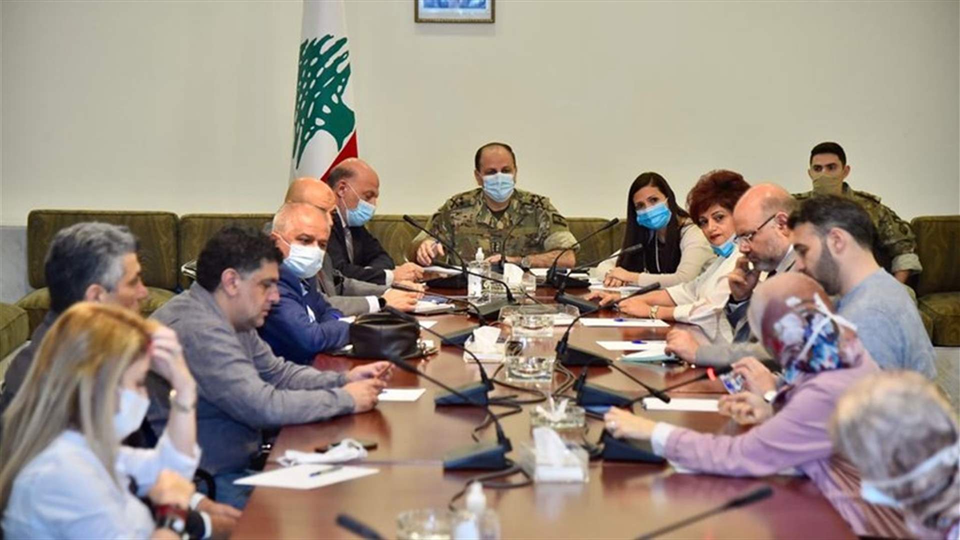 لجنة كورونا دعت للتشدد في التدابير واجراءات الوقاية ومعاقبة المخلين