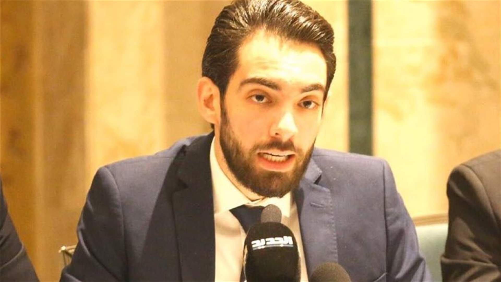 صليبا اتصل بالحوت: طلاب ليتوانيا سيعودون على متن رحلة فرانكفورت بحسم 50%