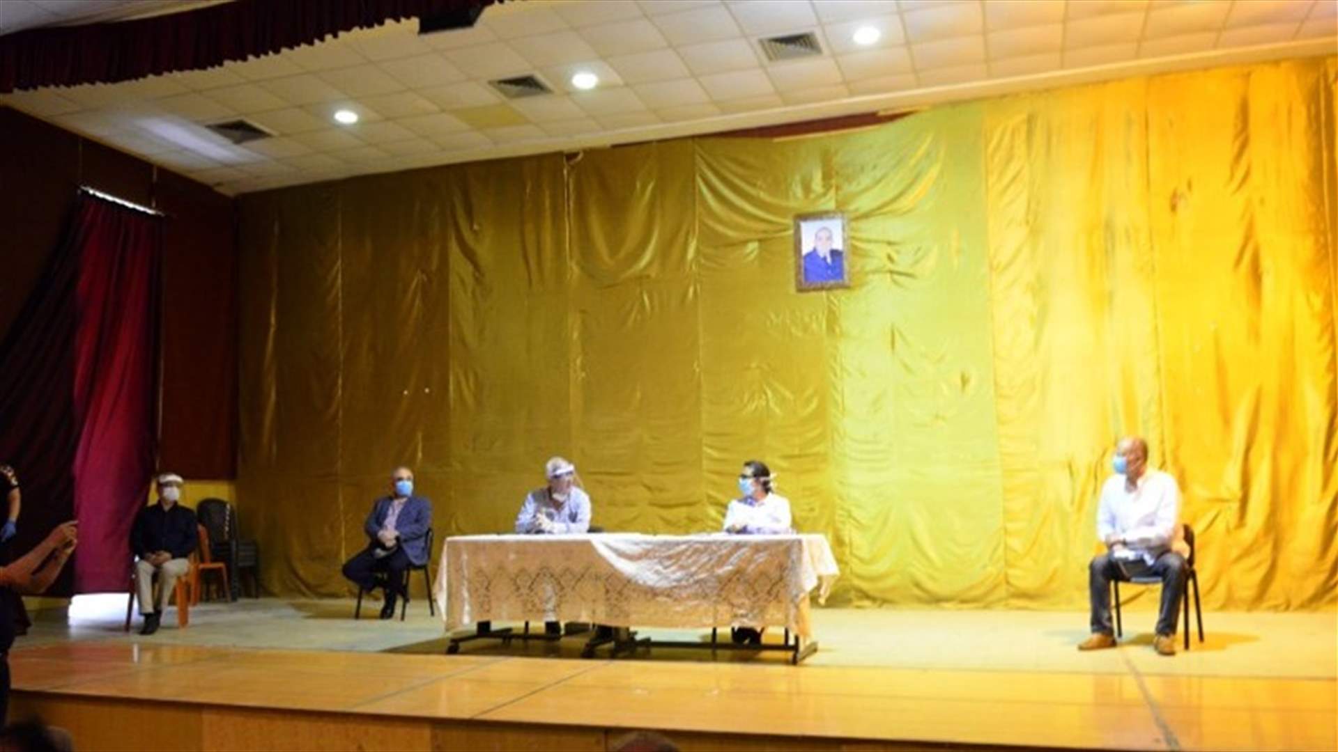 بعد تسجيل اصابات بكورونا في عدد من بلدات إقليم الخروب... توصيات من اللقاء الطارئ للبلديات واللجان الصحية