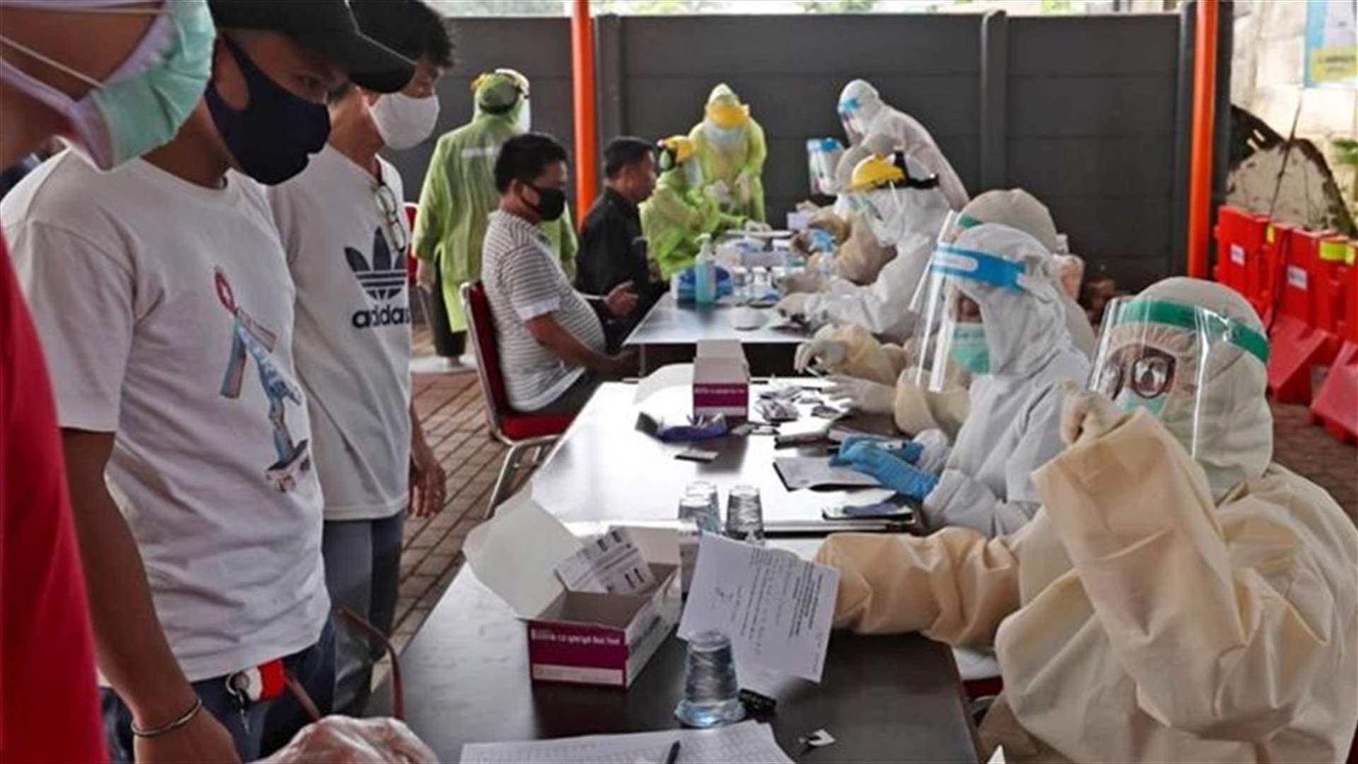 إندونيسيا تسجل ‭ ‬21وفاة جديدة بفيروس كورونا و 526 إصابة