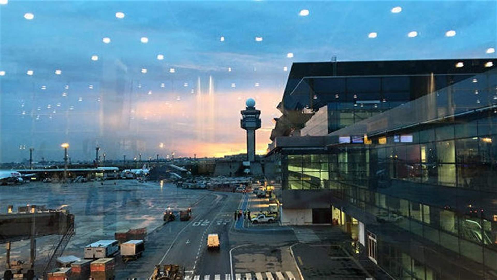 حظر السفر بسبب كورونا يترك المئات عالقين في أكبر مطار بالبرازيل