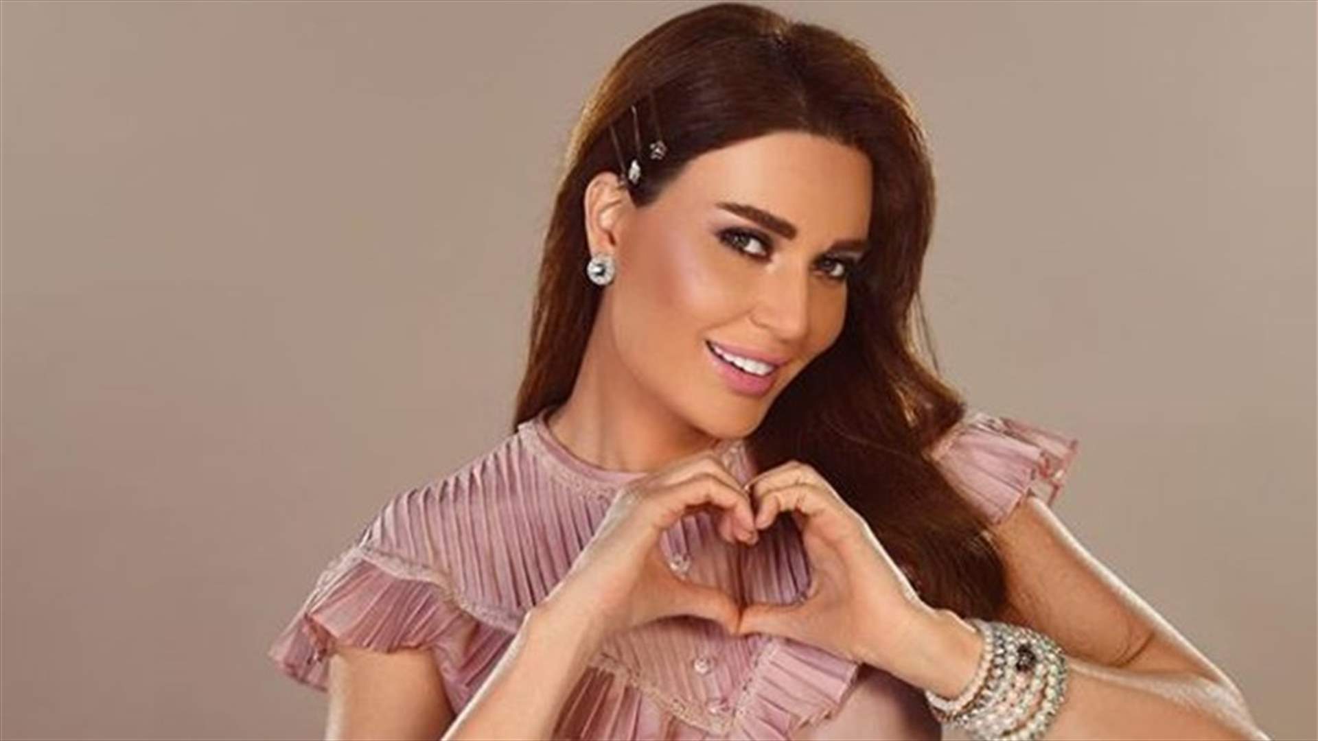 لطشة سيرين عبد النور للفضوليين والحسّاد.. فمن قصدت؟