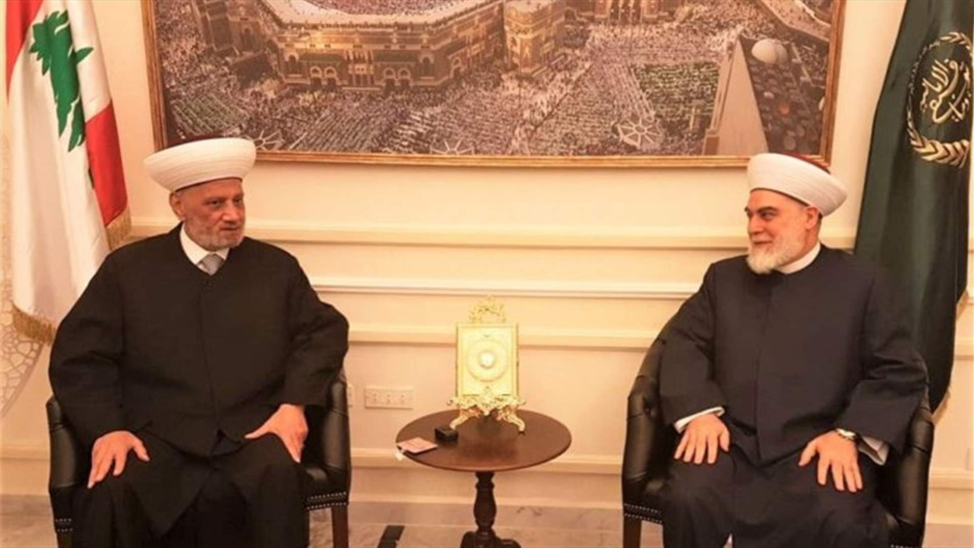 دريان عرض مع امين فتوى طرابلس مشاريع التنمية الوقفية