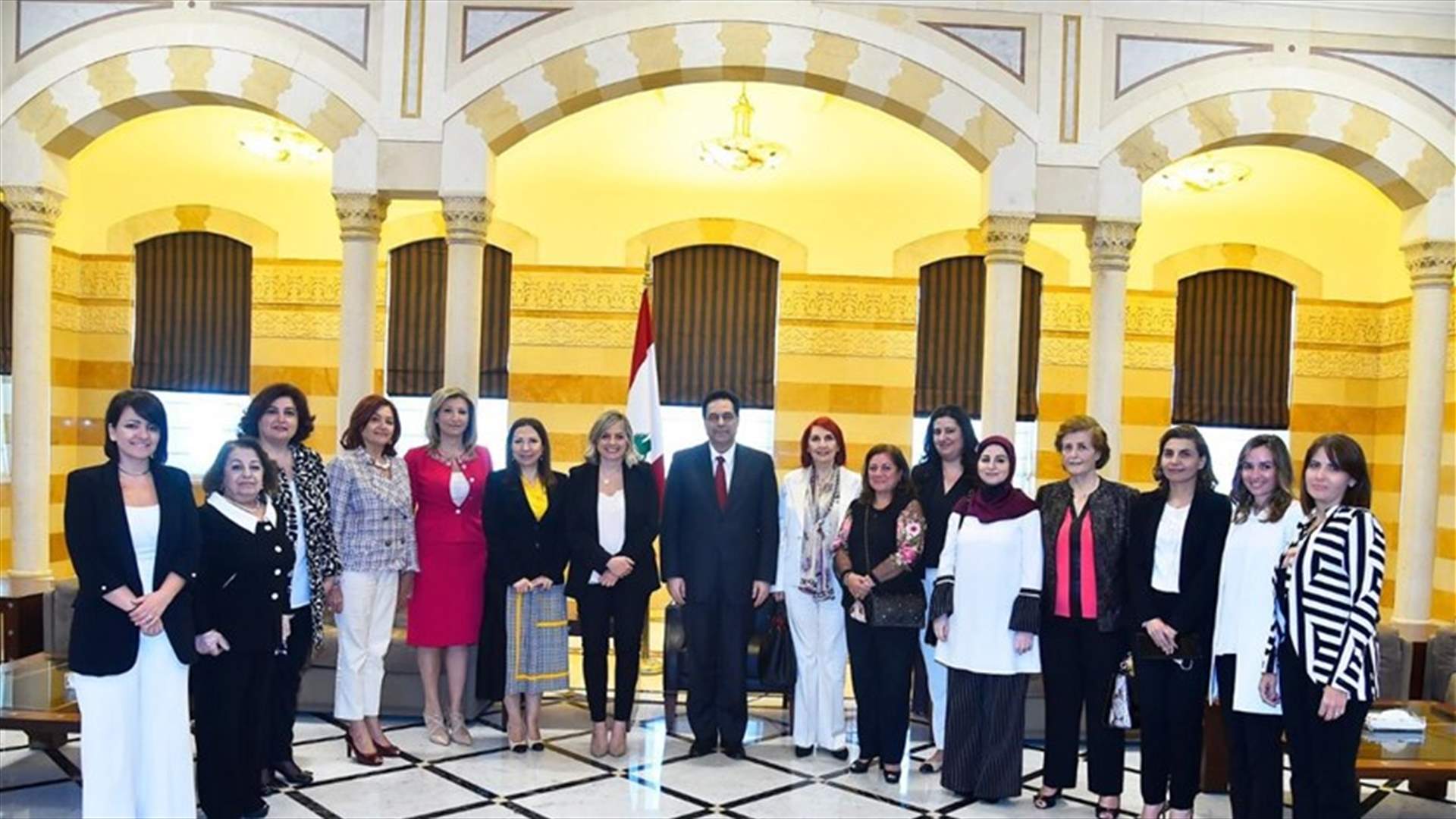 دياب استقبل الهيئة الوطنية لشؤون المرأة لانتهاء ولايتها وأيد تضمين القانون الانتخابي الكوتا النسائية
