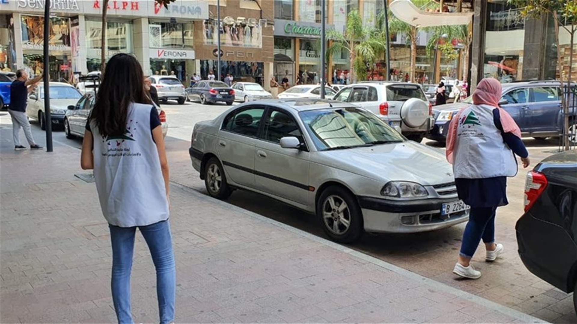 للتحقق من الاجراءات المتخذة... جولة لفرق لجنة التدابير الوقائية على المؤسسات في صيدا