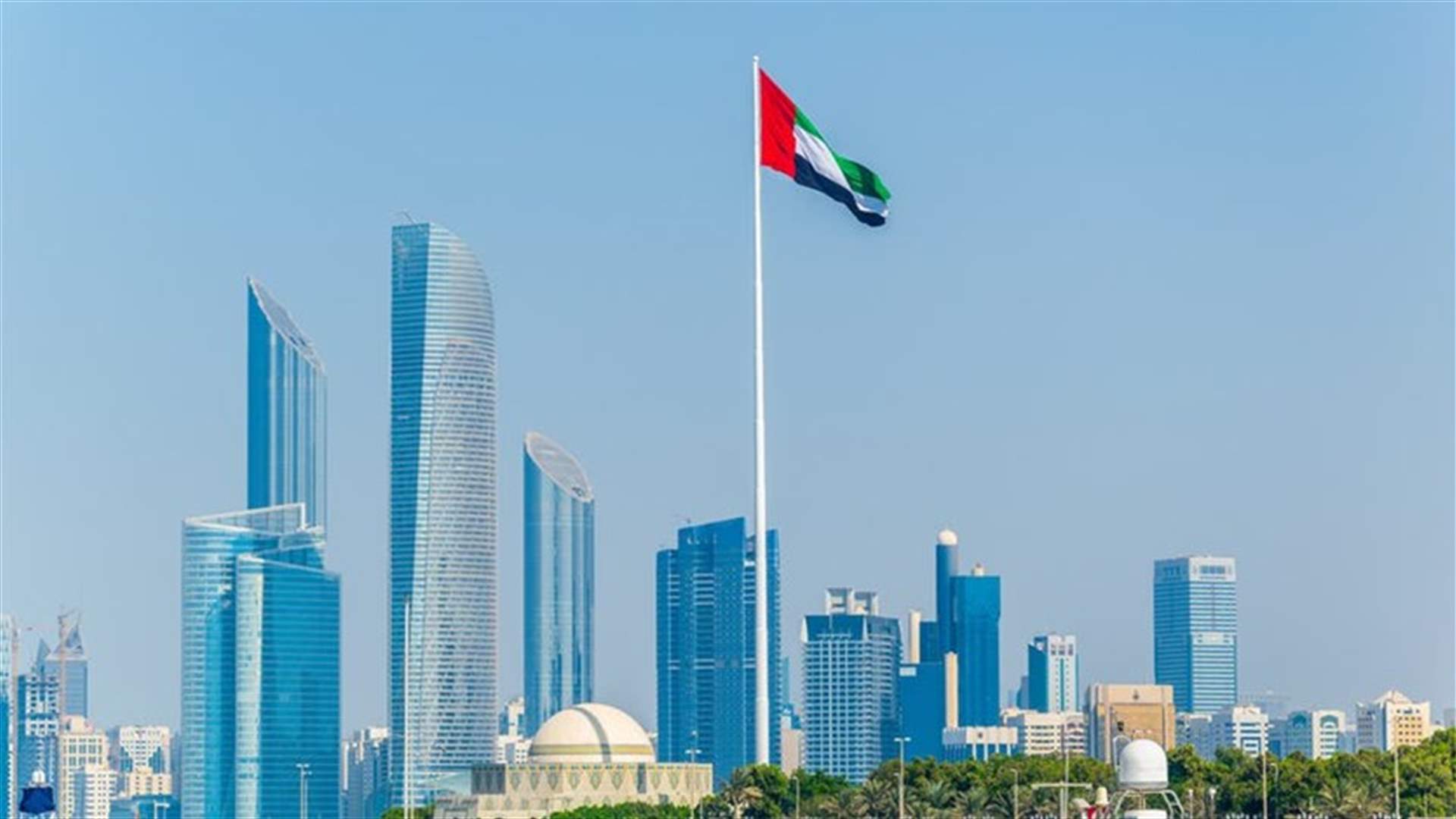 حكومة الإمارات على تويتر تعلن إعادة فتح المطارات أمام حركة الترانزيت