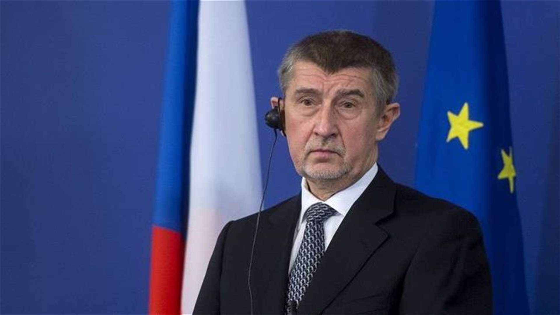 التشيك تأمر اثنين من موظفي السفارة الروسية بالمغادرة